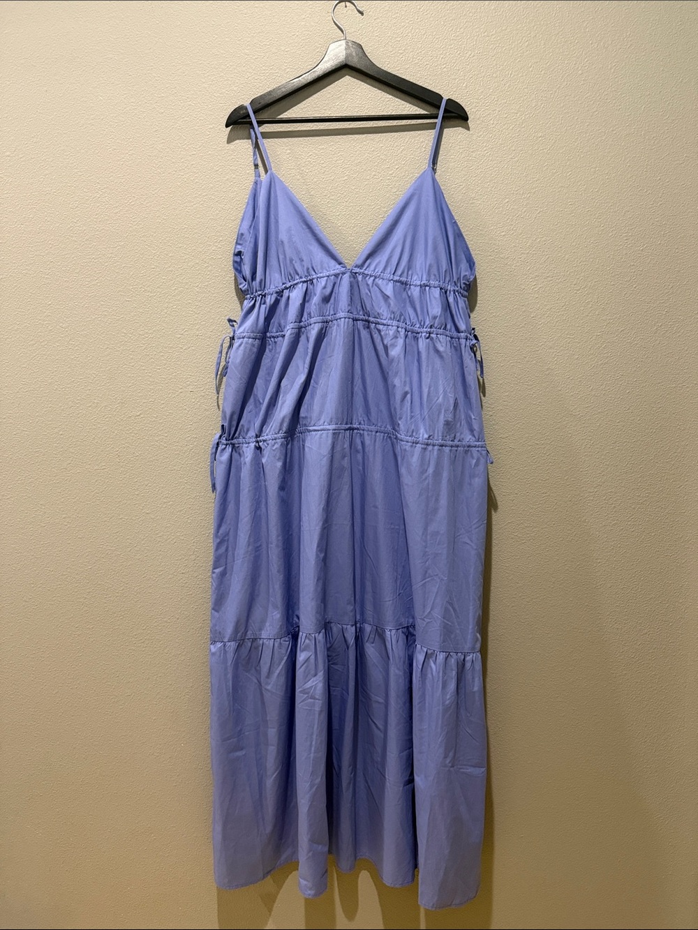 Forever 21 Periwinkle Blue Triangle Cup‎ Low Back Tiered Maxi Dress Size M